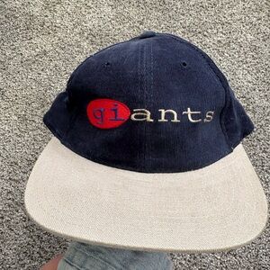 Vintage 90s/y2k Navy and Beige Giants Cap